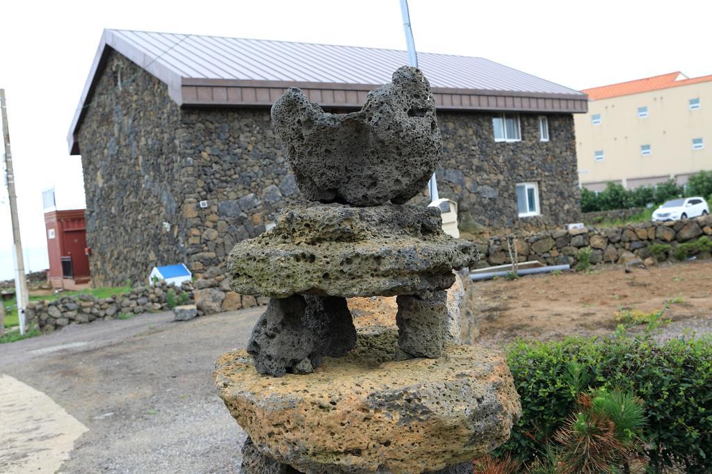 Maison Sondemul Guesthouse Jeju Extérieur photo